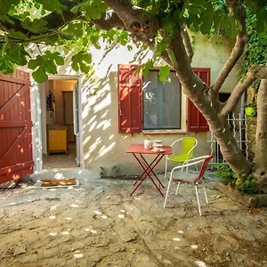 lauris-sainte-catherine.fr-provencehotel.com/